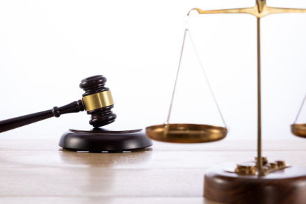 未开封饮料瓶内现异物，消费者如何依法维权？